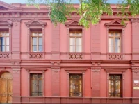 La Casa Roja Hostel 