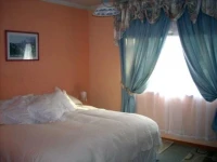 Marilu Вґs Bed and Breakfast Hostel 