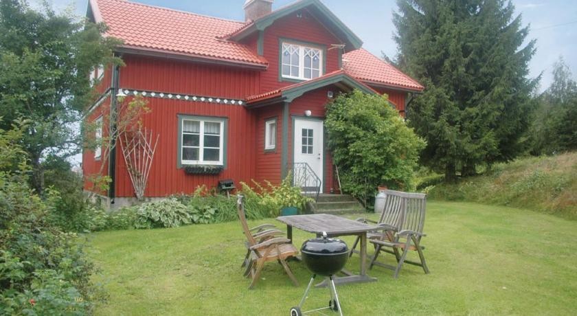 Holiday home VГ¤stra AborrsjГ¶n Gunnarskog 