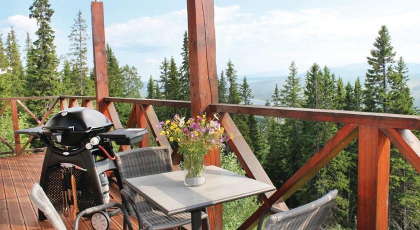 Holiday home Г…re BjГ¶rnen, Falken Г…re 