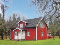 Holiday home VГ¤stra RГҐgrena Bodafors 