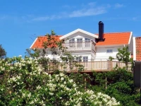 Four-Bedroom Holiday home in Bovallstrand 