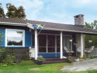 Three-Bedroom Holiday home in FiskebГ¤ckskil 