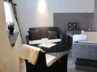 IQsuites 