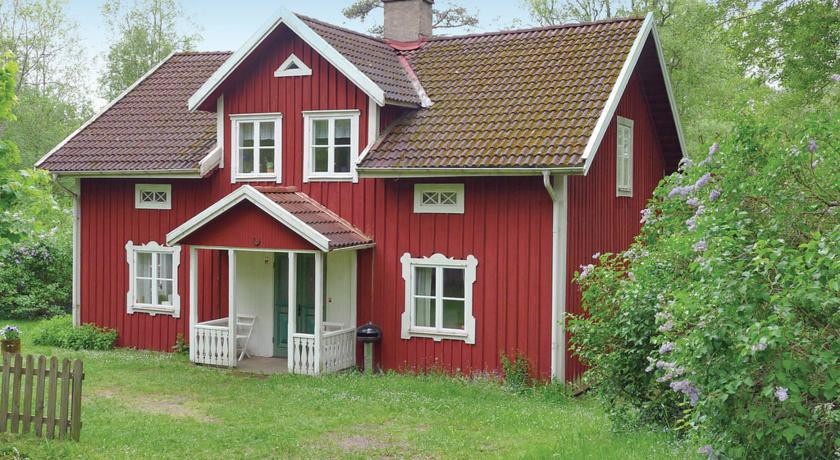 Holiday home ToranГ¤s GГҐrd NГ¤ssjГ¶ 