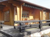 Three-Bedroom Holiday home with a Fireplace in Grisslehamn 