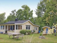 Two-Bedroom Holiday home JГ¤mjГ¶ with Sea View 05 