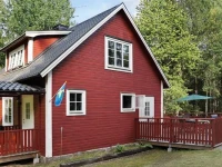 Three-Bedroom Holiday home in Hallabro 