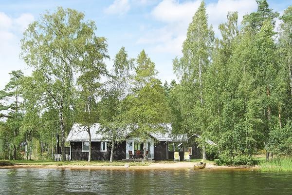 Three-Bedroom Holiday home in Vaggeryd 