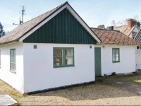 Holiday home StjГ¤rndalavГ¤gen HГ¶llviken II 
