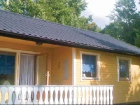 Holiday home HГ¶jemГҐla HolmsjГ¶ 