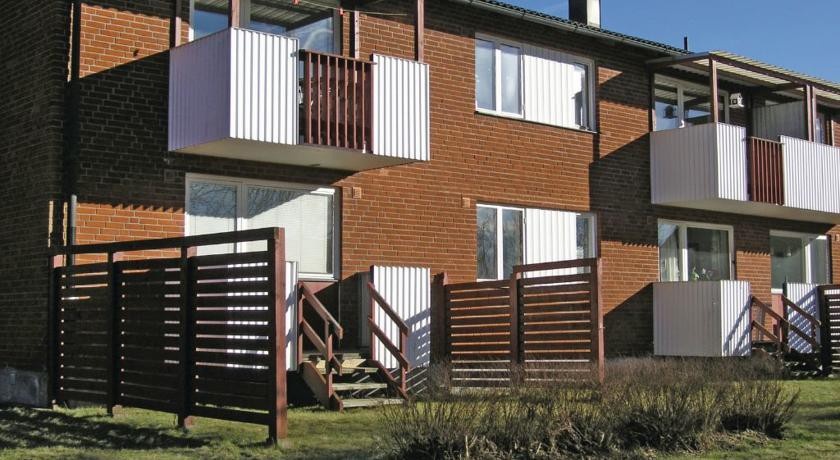 Apartment Hyltebruk 17 with Children Playground 