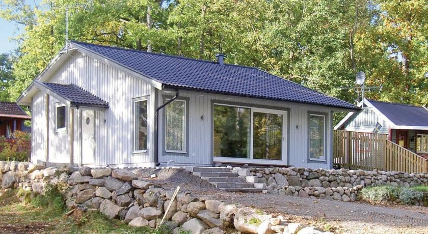 Holiday home Bexets Stugby Hyltebruk 