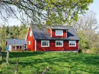 Three-Bedroom Holiday home in KnГ¤red 