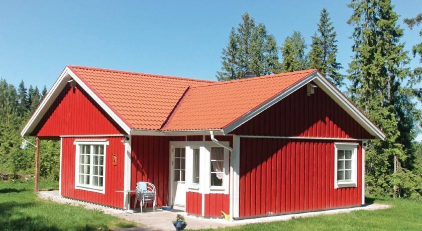 Holiday home HultasjГ¶vГ¤gen Г„lvГ¤ngen 