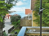 Three-Bedroom Holiday home in Kungshamn 5 