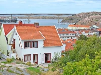 Two-Bedroom Holiday home in Kungshamn 1 