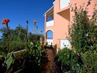 Vlachos Apartments 3*