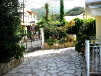 Danae Apartments 