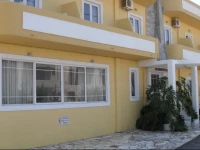 La Santre Villa 