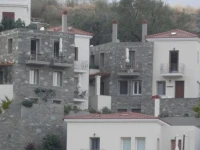 Rastoni Apartments 2*