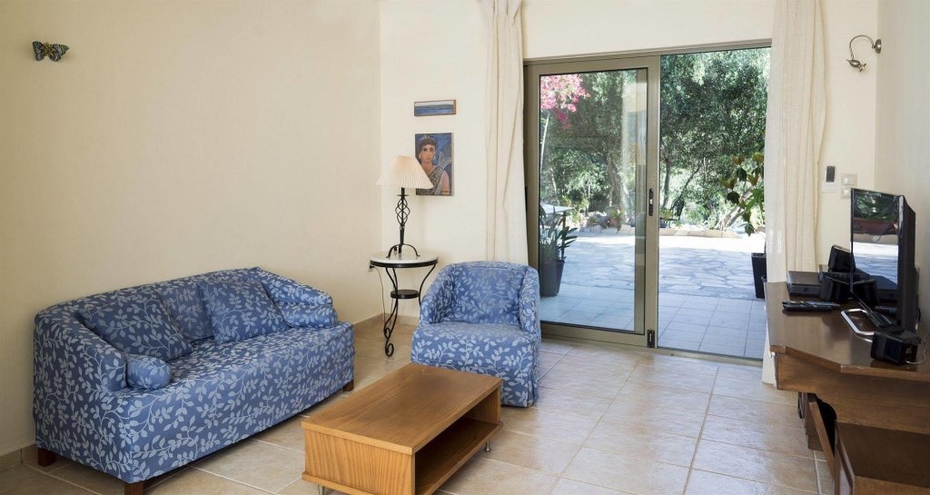 Istron Luxury Villas 3*