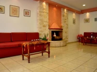 Haris Apartments 3*