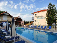 Tsolakis Studios and Apartments