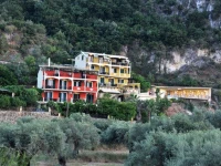 Kastro Maistro Apartments 