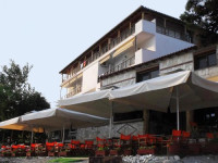 Pefkari Studios 