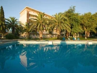 Long Beach Hotel & Resort 3*