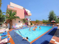 Primavera Beach Hotel Studios & Apartments