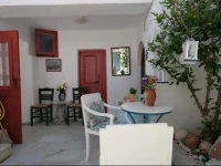Studios Bourgos II 