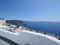 Oia Suites