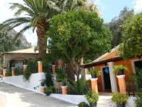 Manganas Studios 