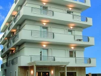 Hotel Honorata 2*
