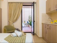 Separe House by Ideon 