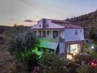 Pagona House 