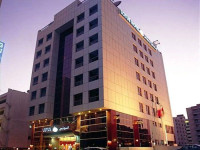 Sun And Sky Hotel Al Rigga