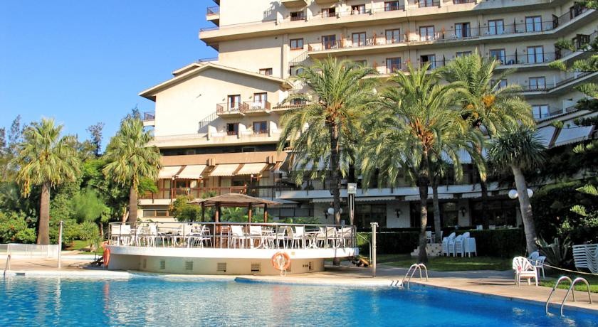 Intur Orange 4*