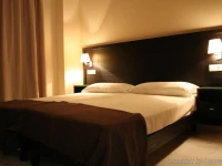 Apartamentos Lux Sevilla 3*