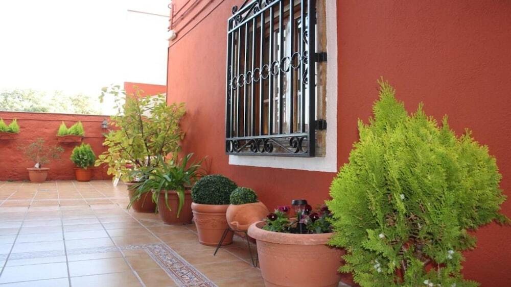 Hostal Cervantes 1*