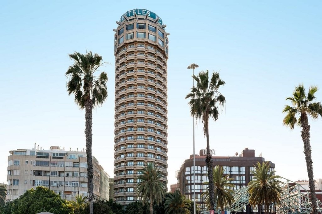 AC Hotel Gran Canaria by Marriott 4*