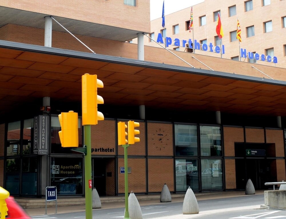 Sercotel Aparthotel Suites Huesca 3*