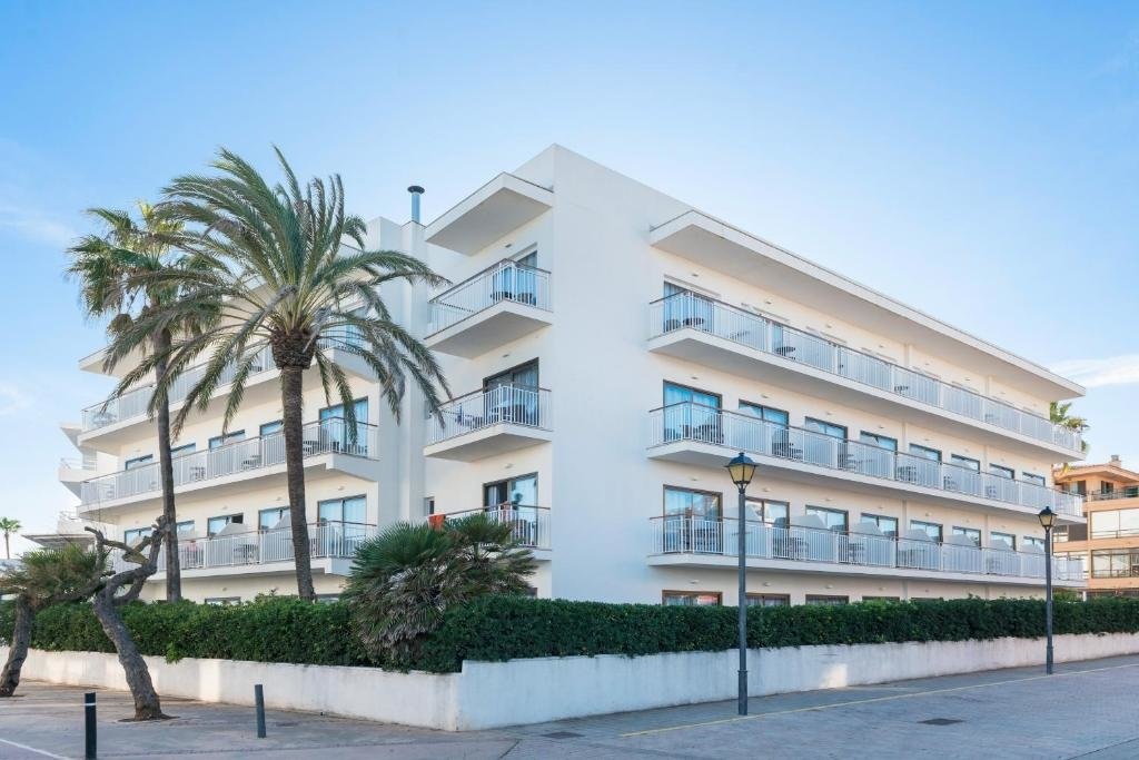 Hotel Atolon 3*
