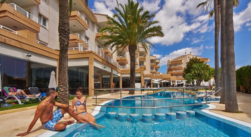 Illot Suite & Spa 4*