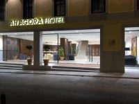 AH Agora 4*