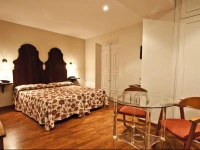 Hotel Iberia Plaza Mayor 1*