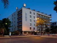 NH Avenida Jerez 4*