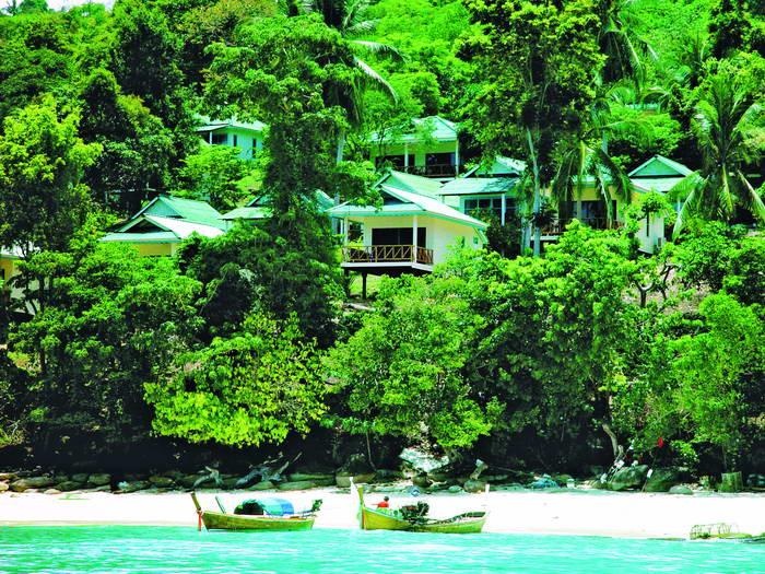 Bay View Resort 3*